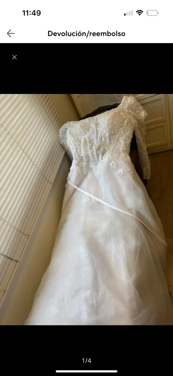 Vestido de Novia Blanco con Encaje y Pedrería - 4