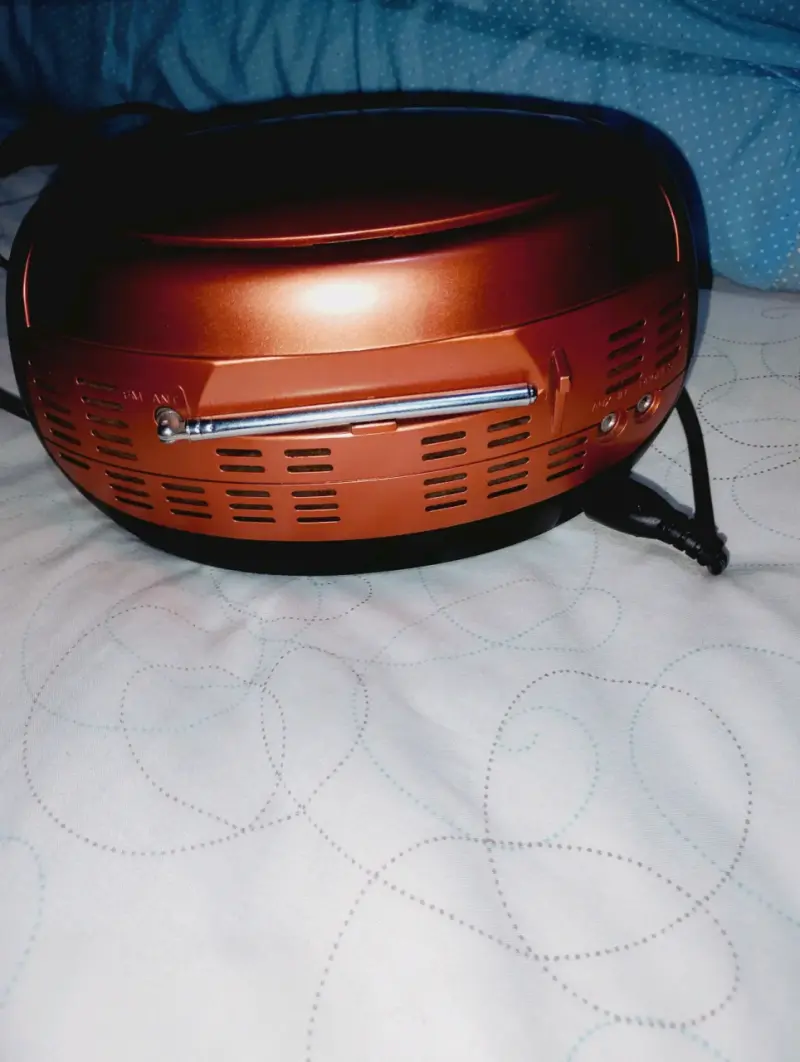 Radio CD portátil IRT con USB y MP3 - 3