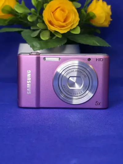 Cámara Vintage Rosa Samsung ST66 - miniatura 1