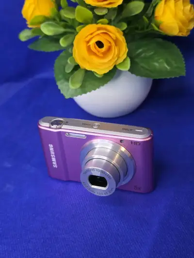 Cámara Vintage Rosa Samsung ST66 - miniatura 3