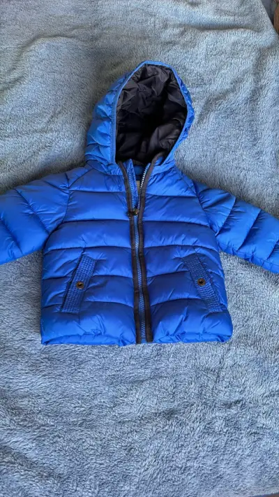 Chaqueta acolchada azul para bebé Zara 9-12 meses - miniatura 1
