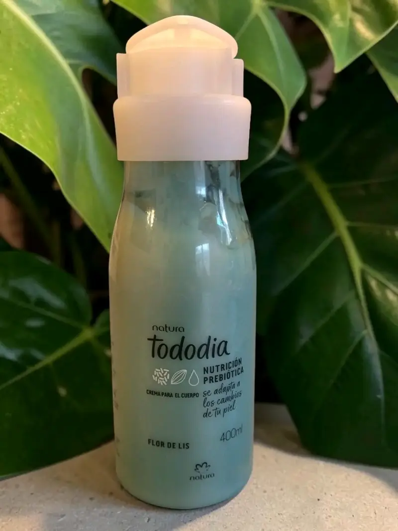 Crema Corporal Natura Tododia Flor de Lis 400ml
