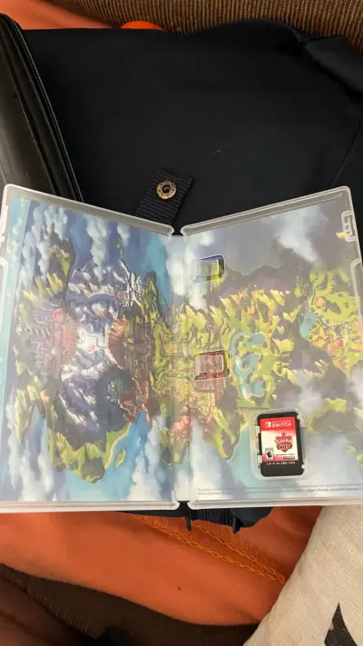 Juego Pokémon Shield para Nintendo Switch - miniatura 3