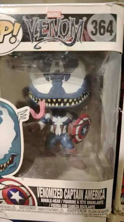 Figura Funko Pop Venomized Captain America - miniatura 1