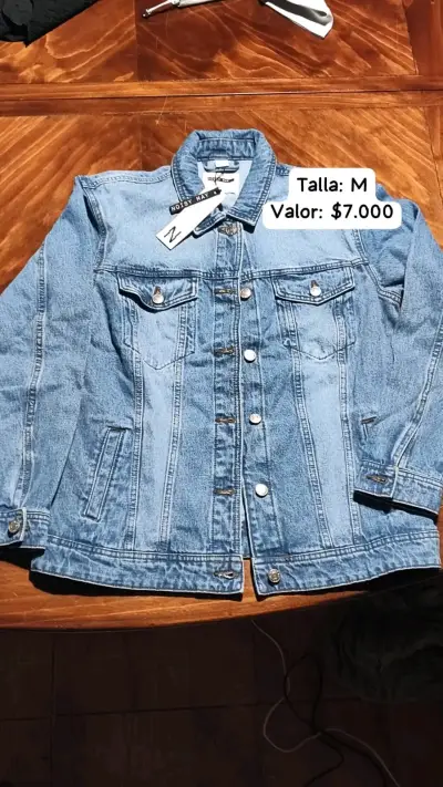 Blusa a cuadros rojos marca Only - miniatura 5