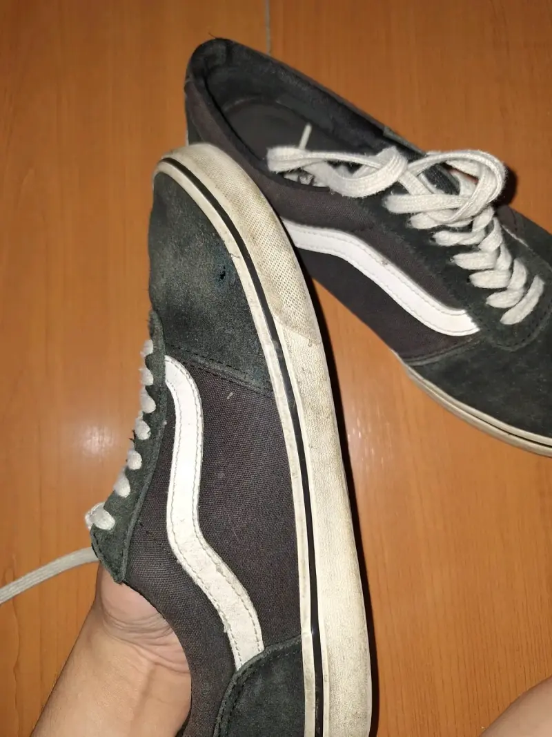 Zapatillas negras Vans Old Skool usadas - 1
