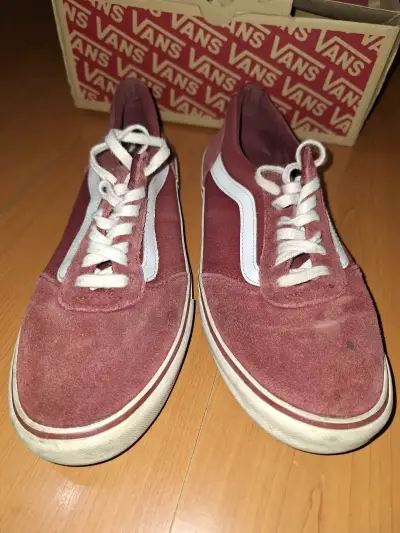 Zapatillas Vans rojas de gamuza para hombre - miniatura 1