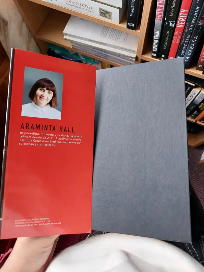 Libro 'Nuestro Juego Más Cruel' de Araminta Hall - 4