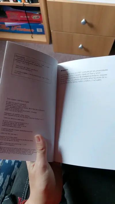 Libro 'Asesinato de Calidad' de John le Carré - miniatura 4
