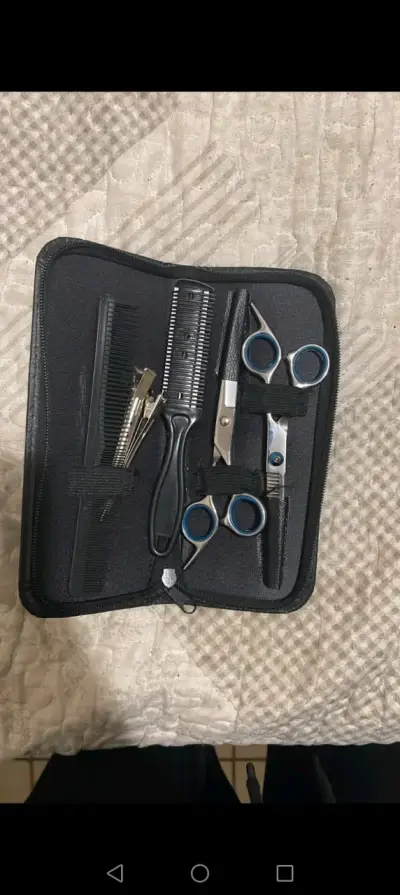 Cortapelos profesional Kemei con accesorios - miniatura 1