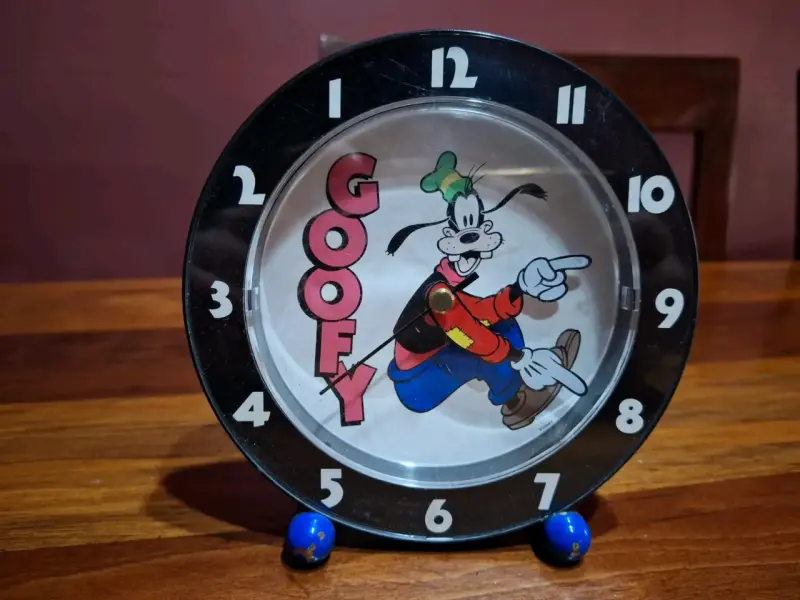 Reloj Despertador Vintage de Goofy (Disney Store, - 1