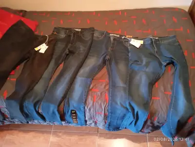 4 Jeans negros talla 42 para hombre - miniatura 1