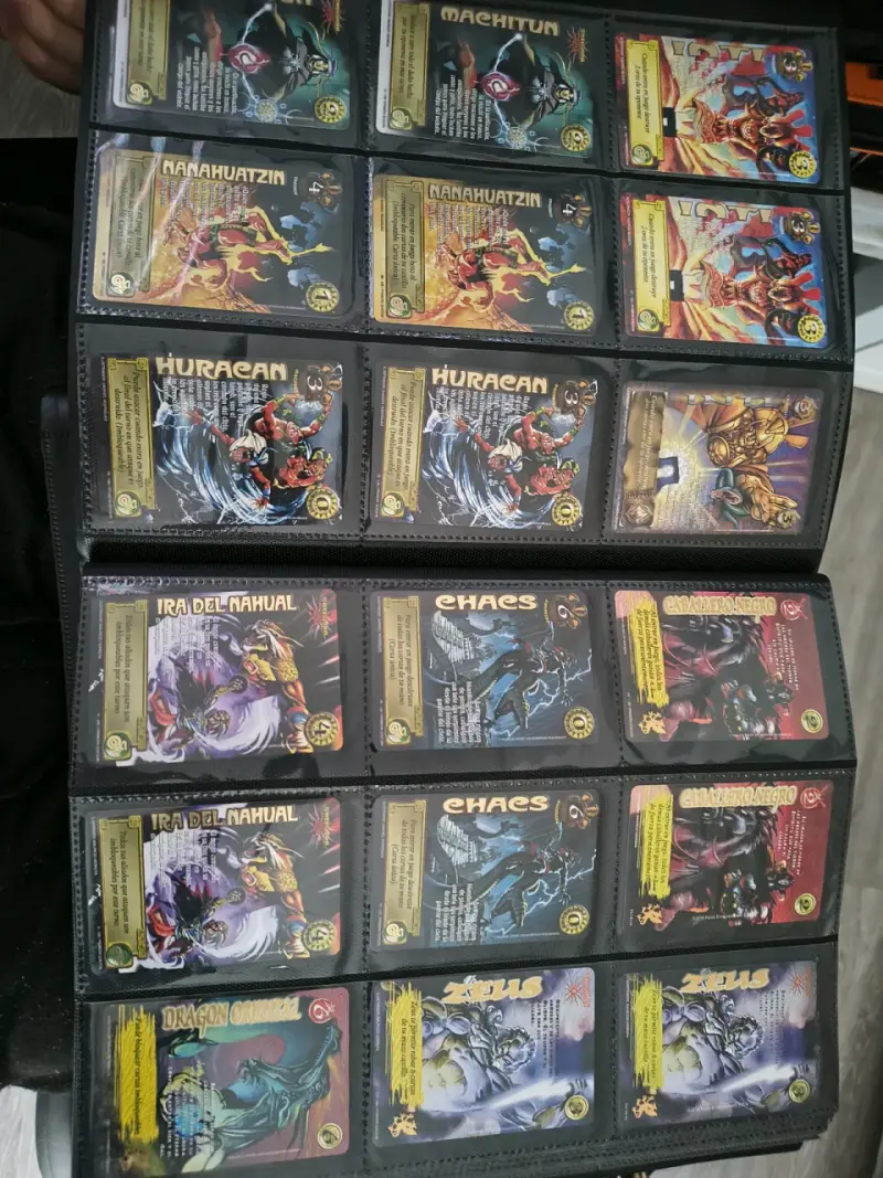 Colección de cartas Mitos y Leyendas PE Reddit - 2