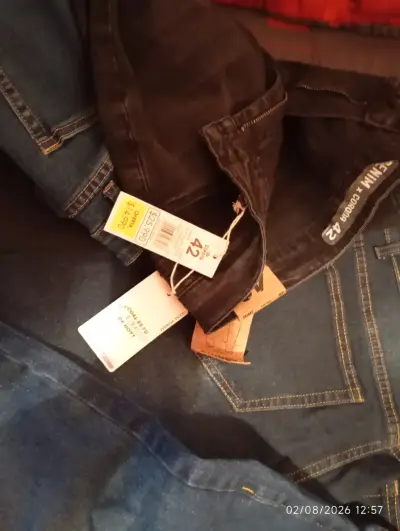 4 Jeans negros talla 42 para hombre - miniatura 3