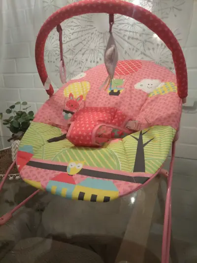 Silla Mecedora para Bebé con Diseño Colorido - miniatura 3