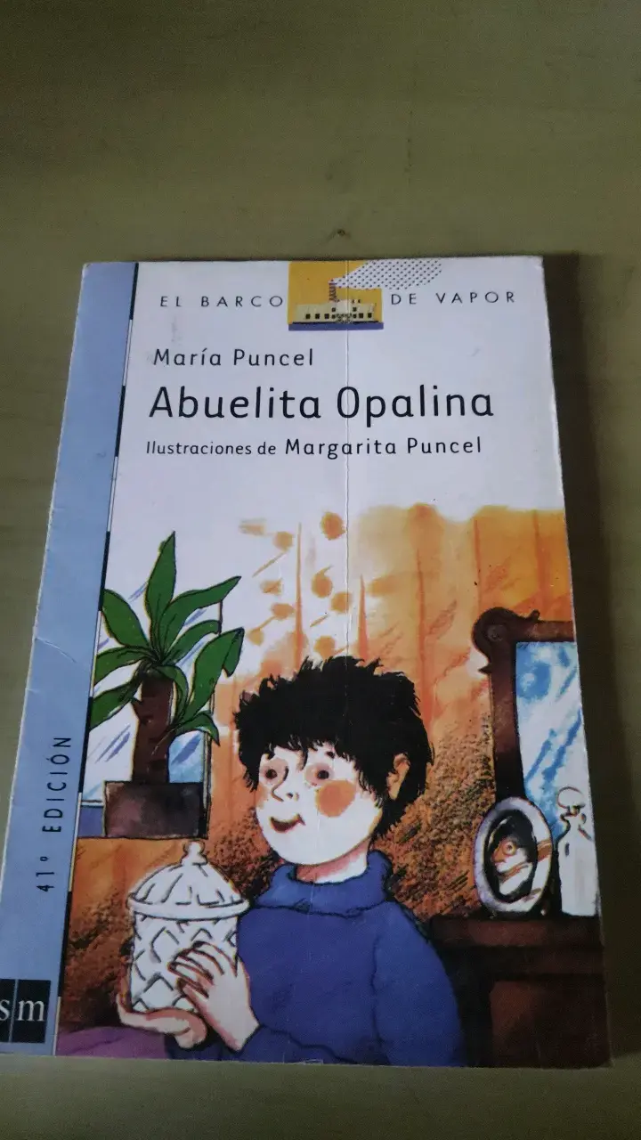 Libro Abuelita Opalina de María Puncel