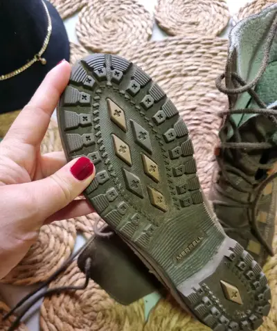 Botas de montaña Merrell marrones para mujer - miniatura 2
