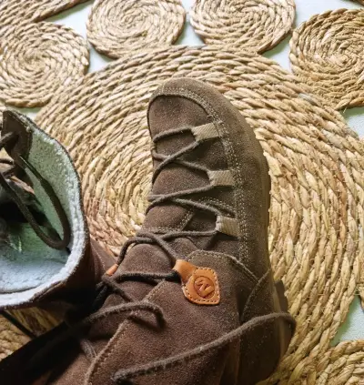 Botas de montaña Merrell marrones para mujer - miniatura 4
