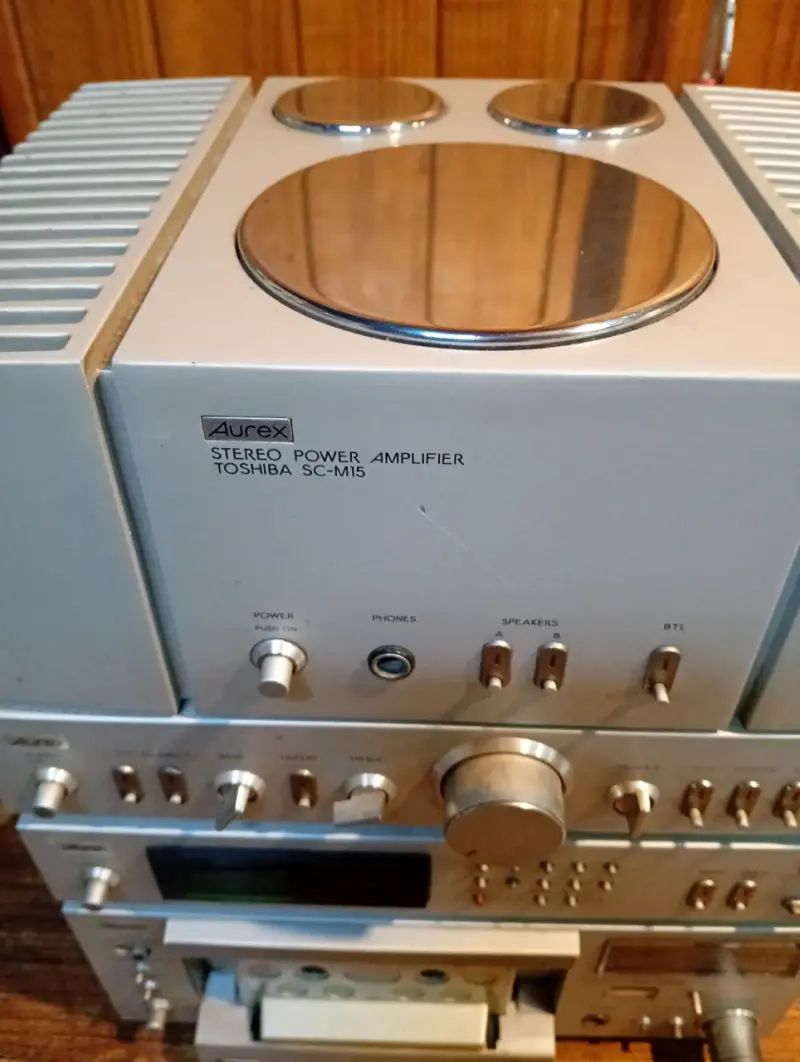 Amplificador estéreo Toshiba Aurex SC-M15 vintage - 2