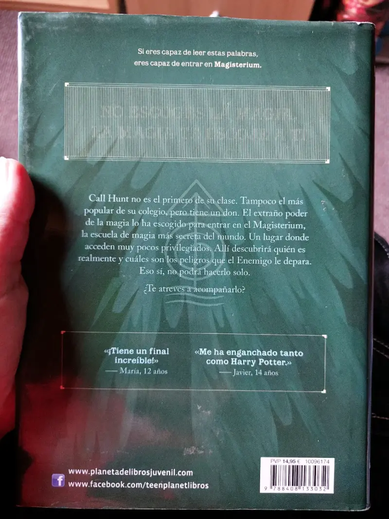 3 primeros libros saga Magisterium - 2