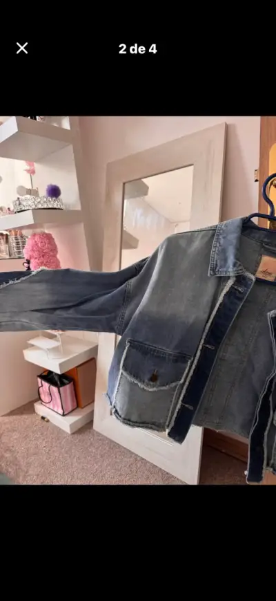 Chaqueta de mezclilla Alma con diseño desgastado - miniatura 4