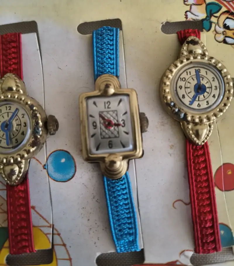 Relojes infantiles Vintage de Juguete Años 50-60 - 4
