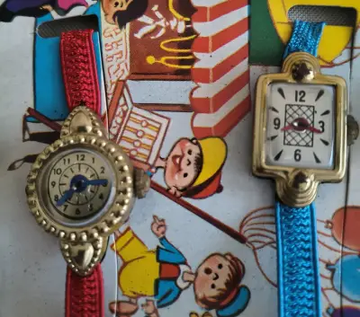Relojes infantiles Vintage de Juguete Años 50-60 - miniatura 5