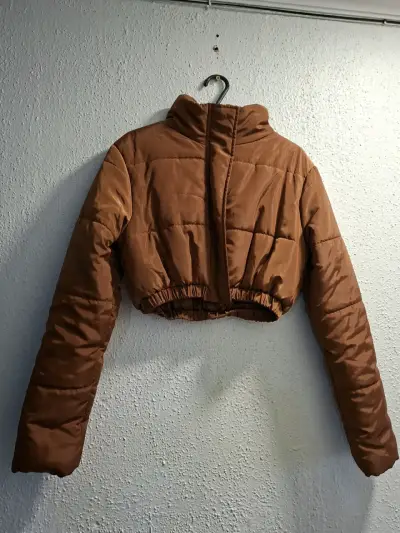 Chaqueta acolchada marrón para mujer - miniatura 1