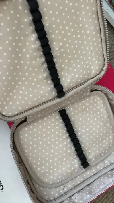 Estuche Kipling beige con llavero de mono - miniatura 3
