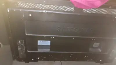 Televisor Samsung de 48 pulgadas - miniatura 2