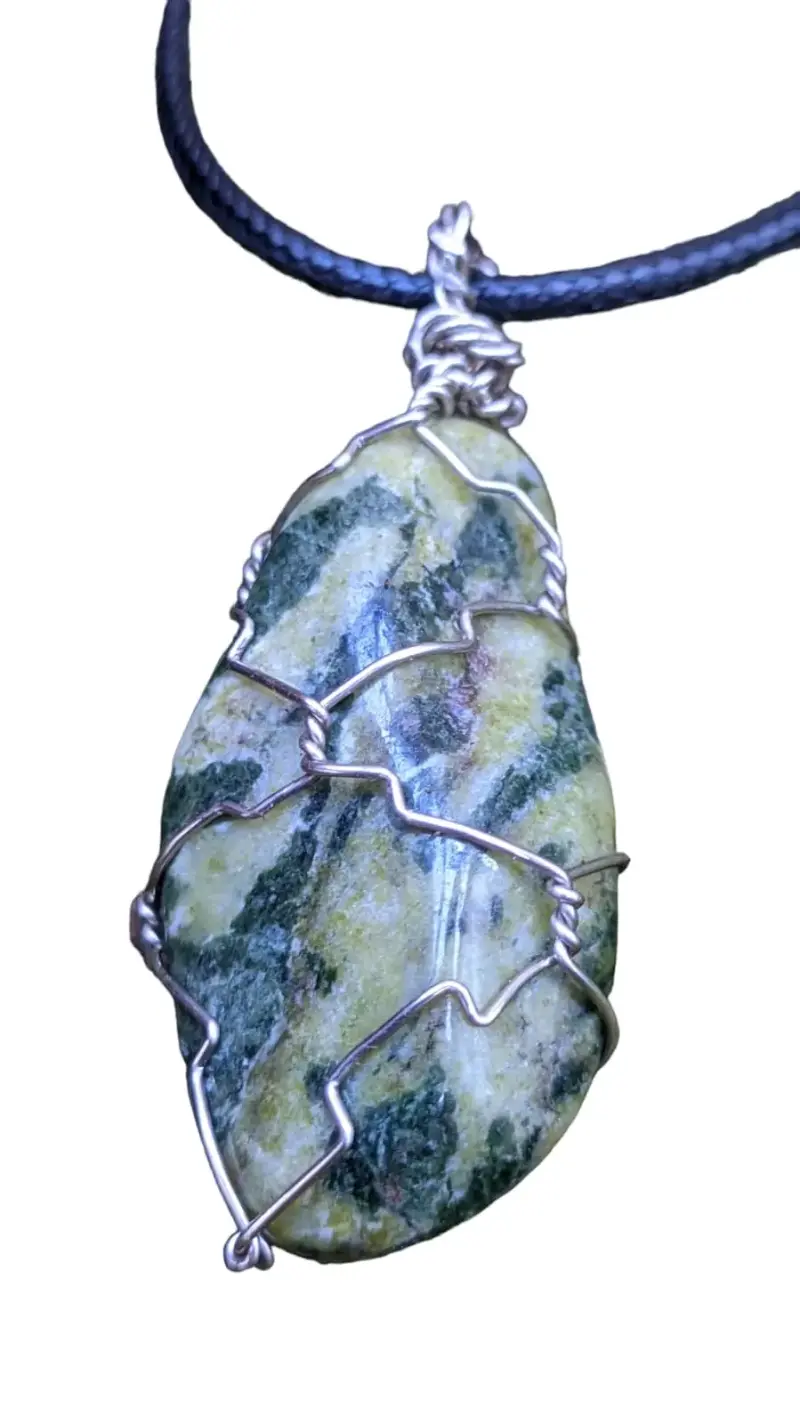 Colgante de piedra natural con alambre - 2