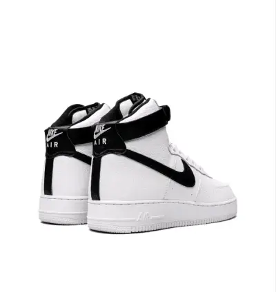 Zapatillas Nike Air Force 1 High Blancas y Negras - miniatura 2
