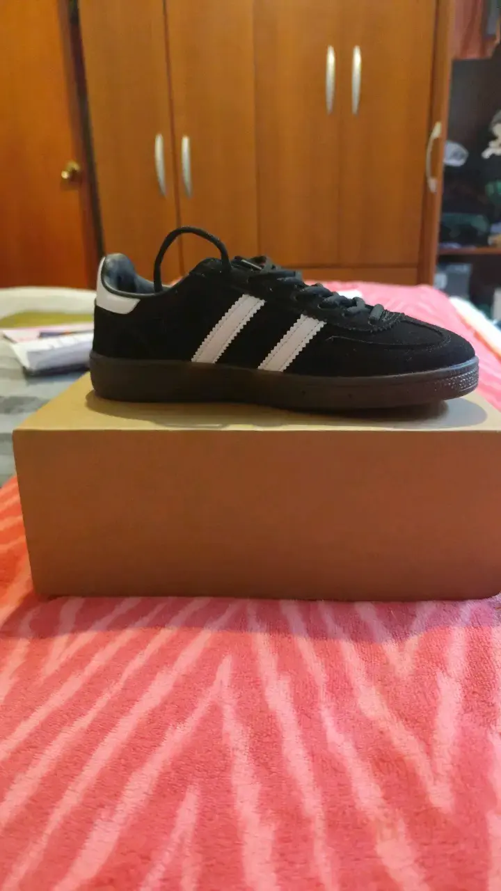 Zapatillas negras deportivas Pand-G talla 38 - 1