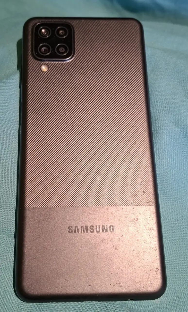 Samsung Galaxy A12 128GB con fundas incluidas - 4
