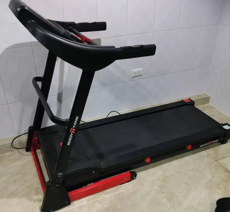 Caminadora eléctrica Bodytone con pantalla LCD - 1