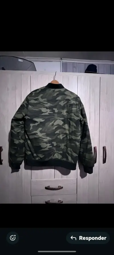 Chaqueta camuflada M&J estilo militar - miniatura 4