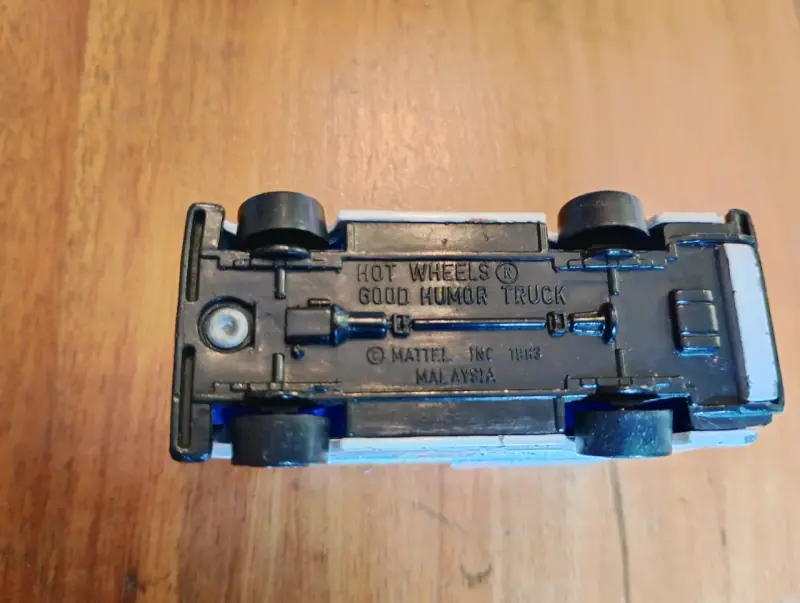 2 vehículos Hot Wheels de los años 1980 - 3