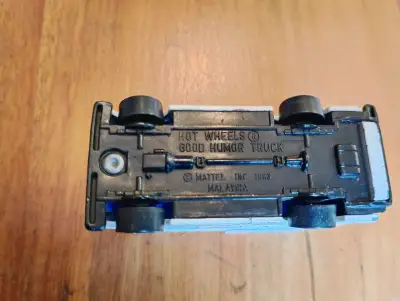 2 vehículos Hot Wheels de los años 1980 - miniatura 3
