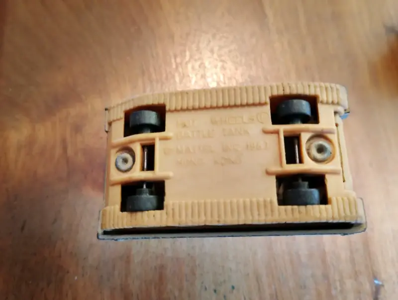 2 vehículos Hot Wheels de los años 1980 - 4