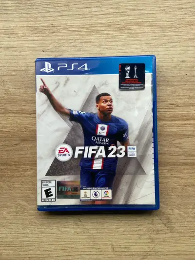 FIFA 23 para PS4 fisico - miniatura 1