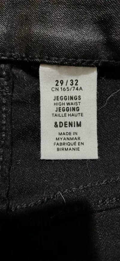 Pantalones ajustados negros H&M para mujer - miniatura 5