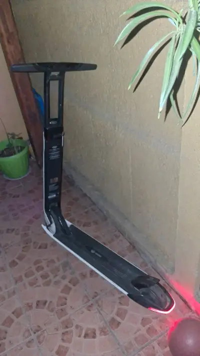 Scooter eléctrico ninebotT15 - miniatura 5