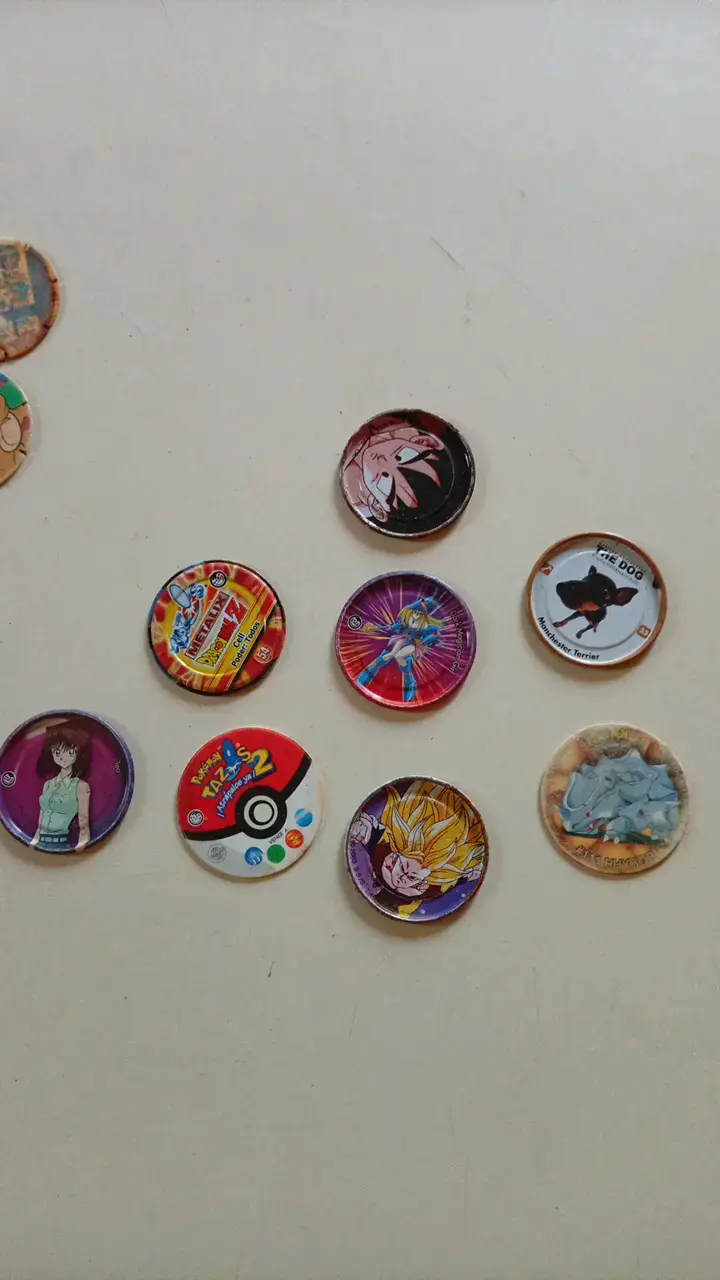 Colección de tazos de anime y videojuegos - 2