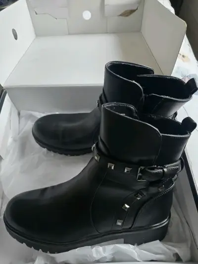 Botines negros Nine West talla 39 - miniatura 3
