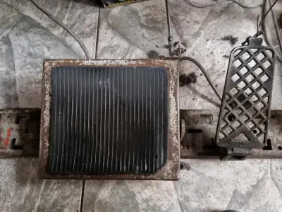 Máquina de coser de taller - miniatura 3