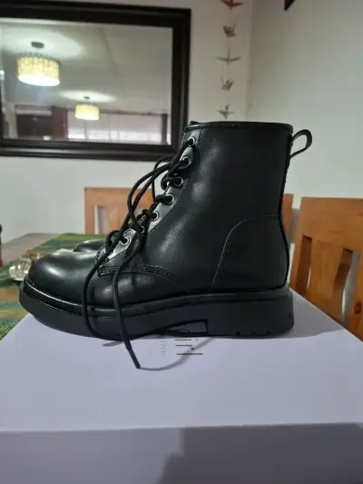 Botines negros con cordón, Madden girl - miniatura 1
