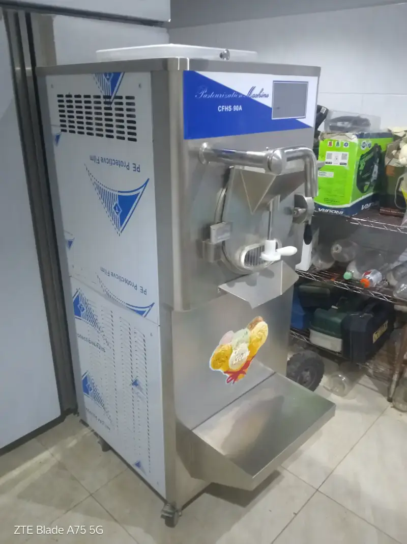 Máquina de Helados Pasteurización CFHS-90A - 2