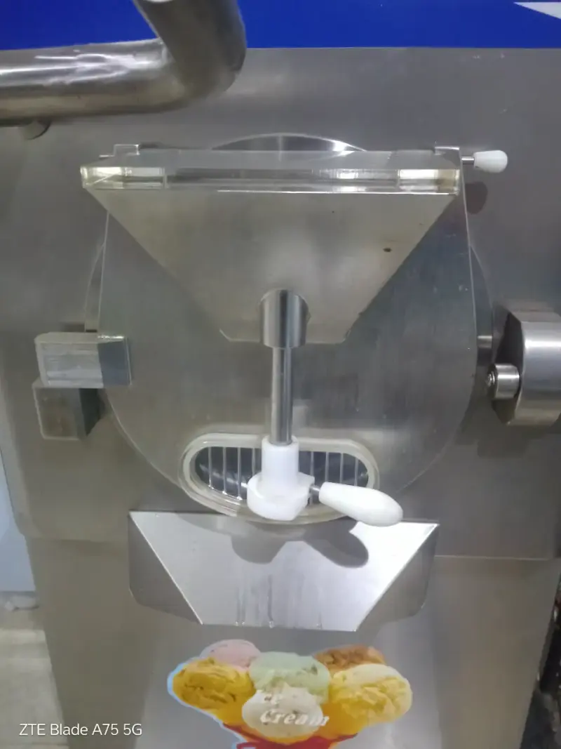 Máquina de Helados Pasteurización CFHS-90A - 5