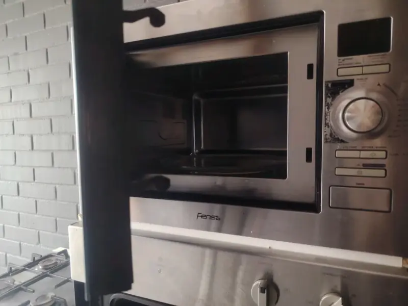 Horno empotrado eléctrico microondas y encimera - 4