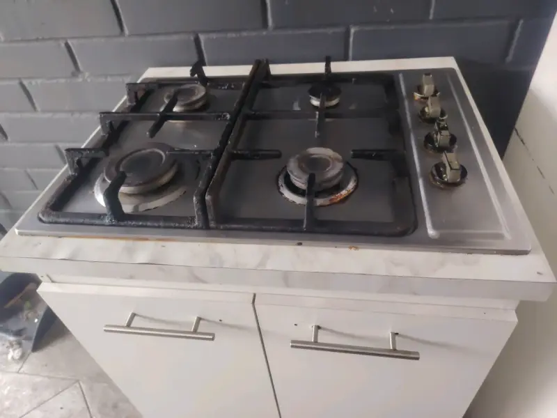 Horno empotrado eléctrico microondas y encimera - 5